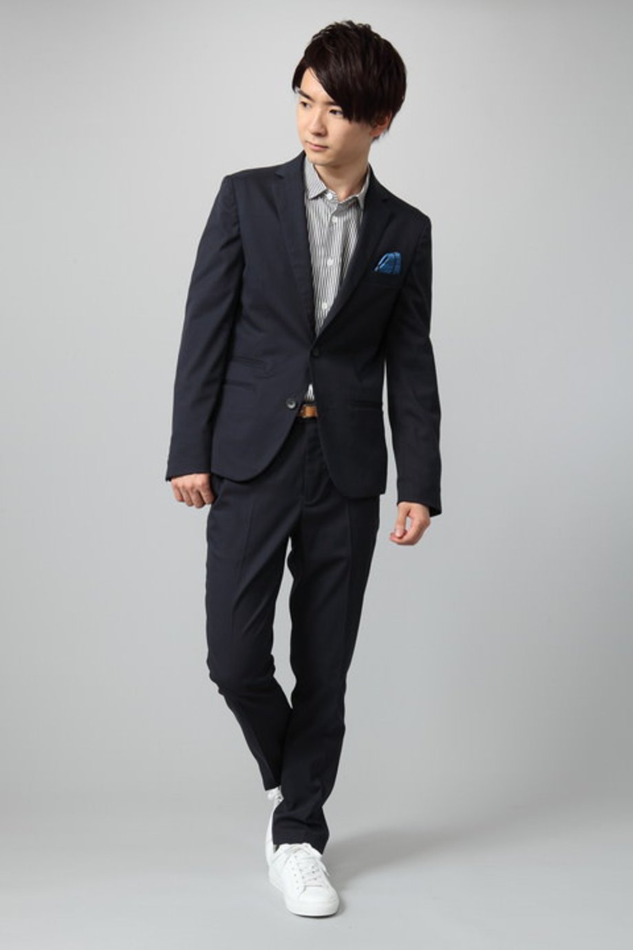Suit 2